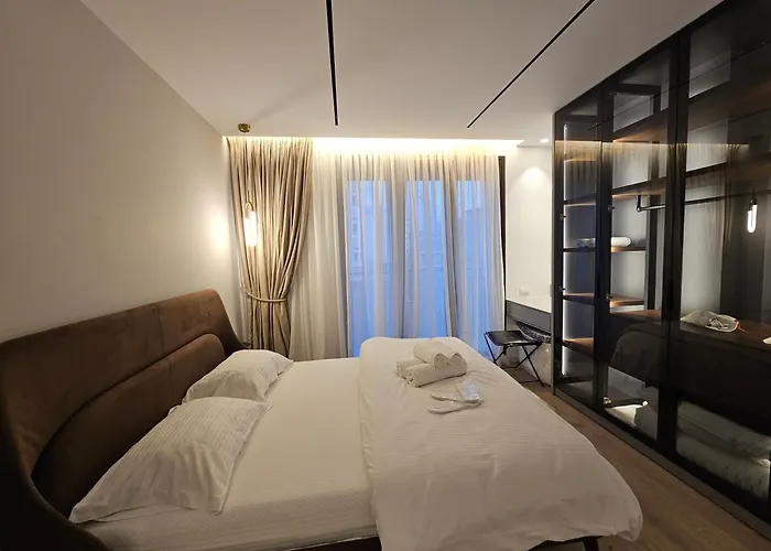 Center Easy_luxury Apartament *